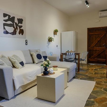 Almond Home Livadia  Ngoại thất bức ảnh